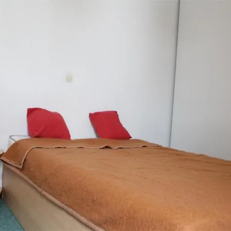 La Rocheliere 3 * Λα Ροσέλ